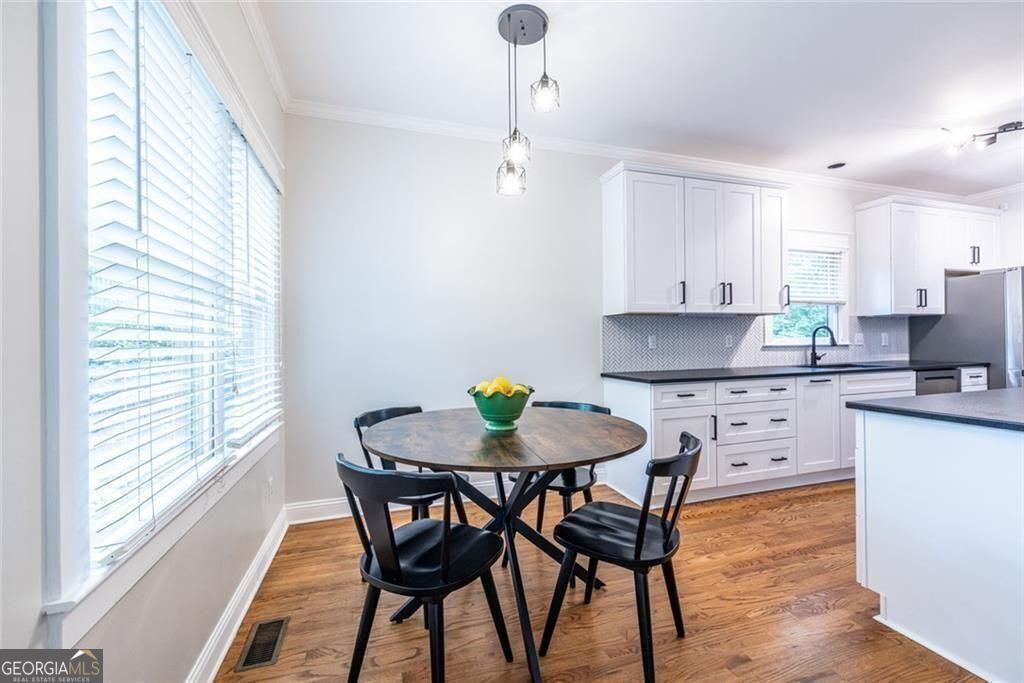 445 Loomis Avenue SE Atlanta GA 30312