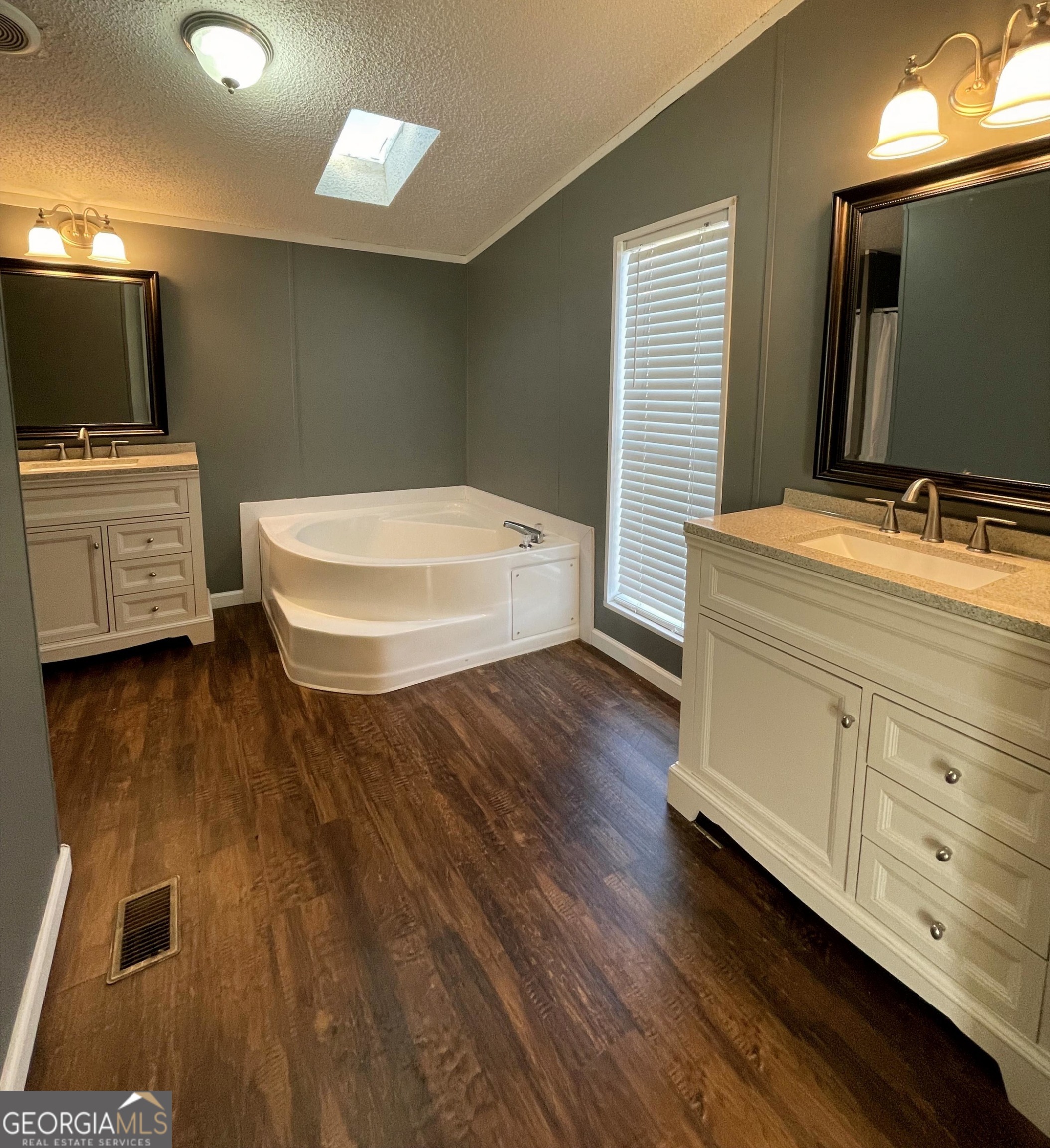 496 Grays Landing Road Uvalda GA 30473