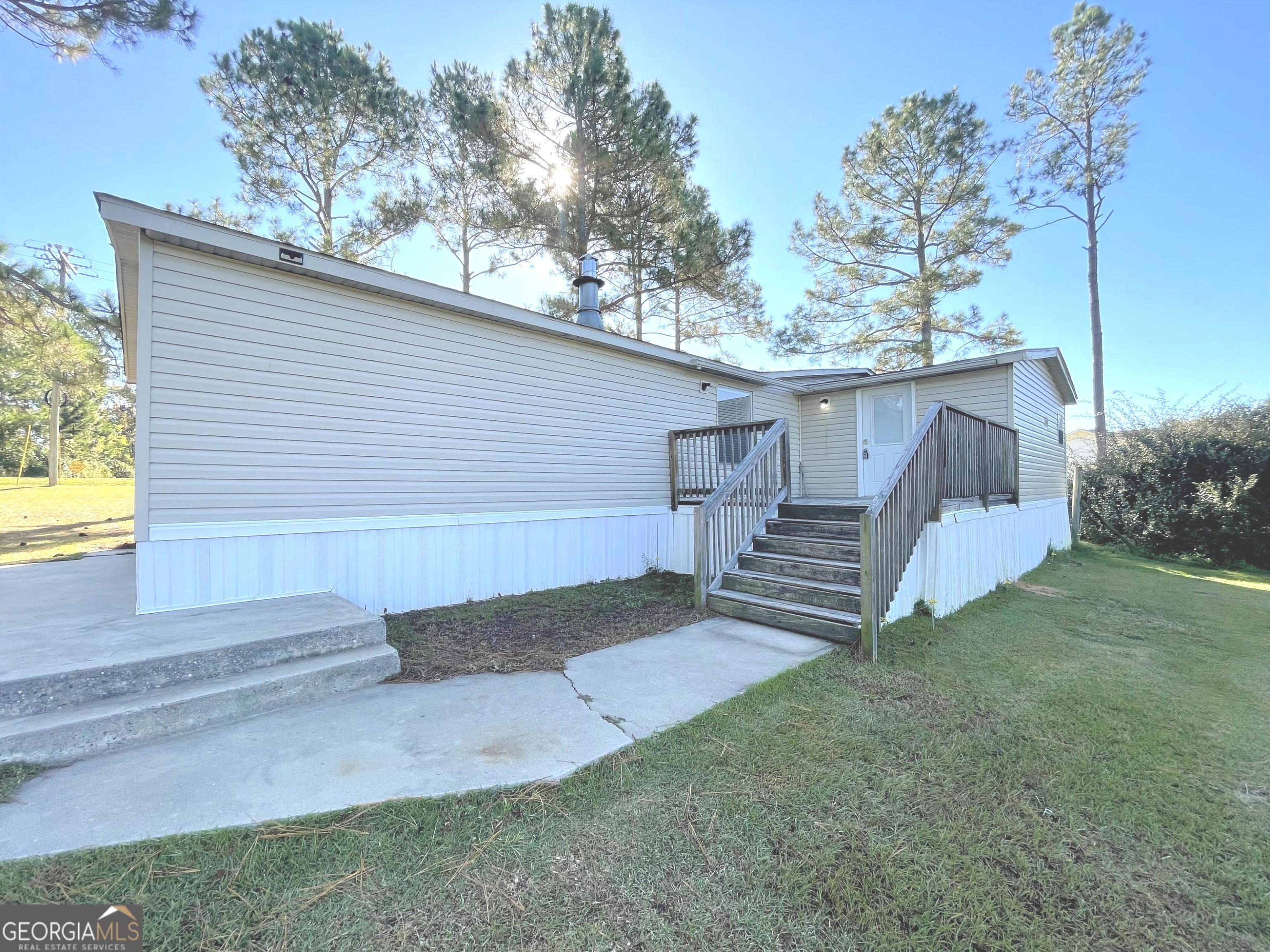 496 Grays Landing Road Uvalda GA 30473
