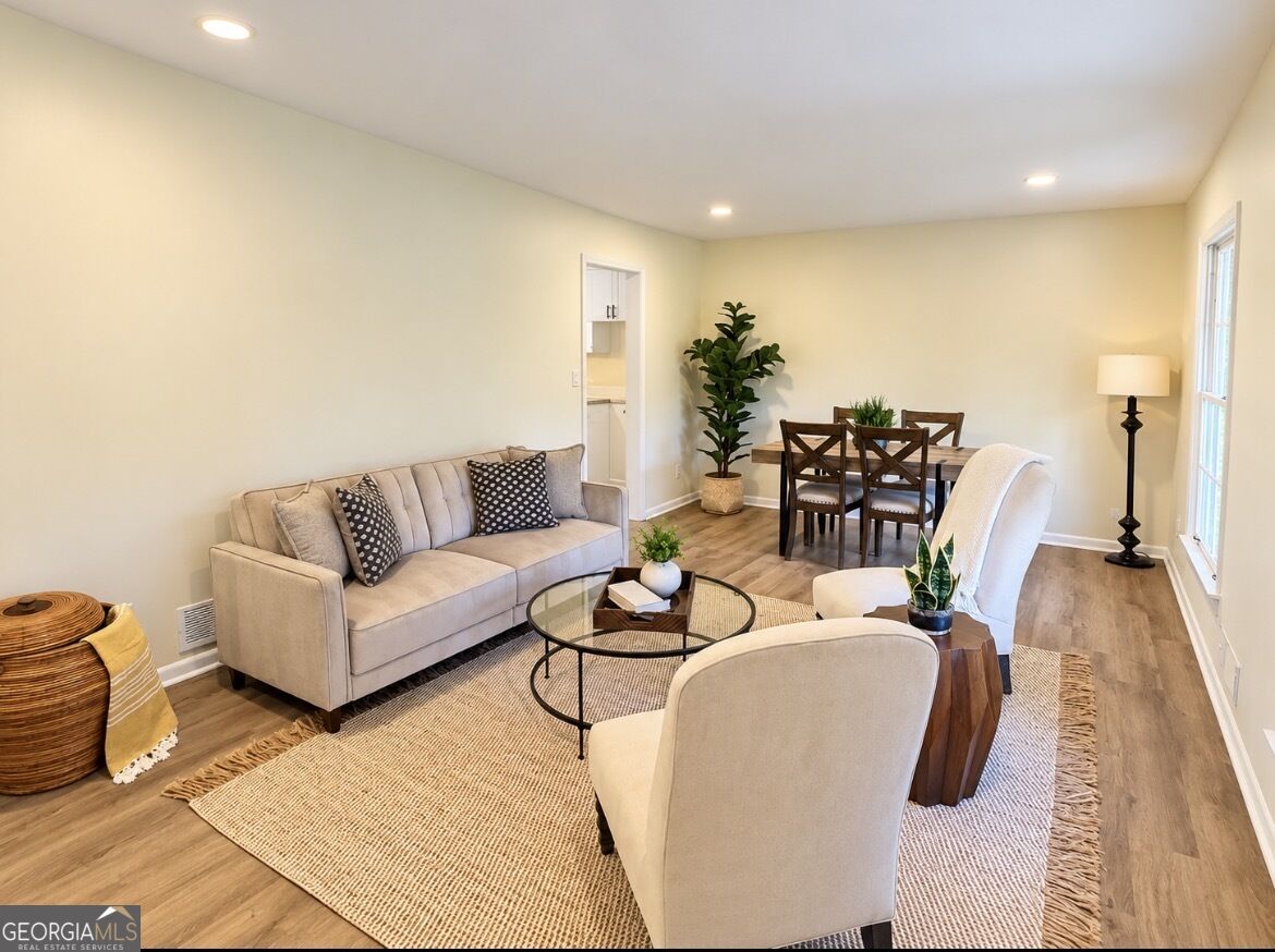 3098 Robindale Road Decatur GA 30034