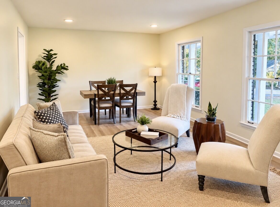 3098 Robindale Road Decatur GA 30034
