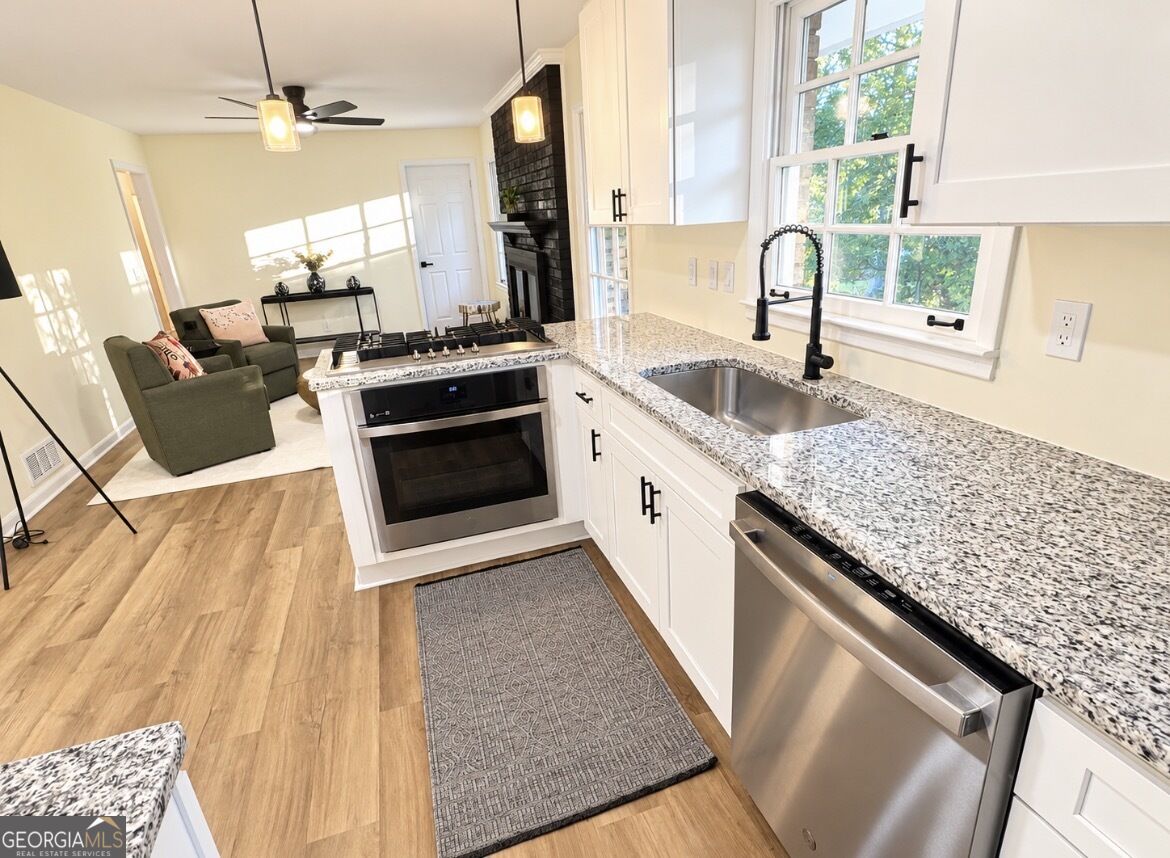 3098 Robindale Road Decatur GA 30034