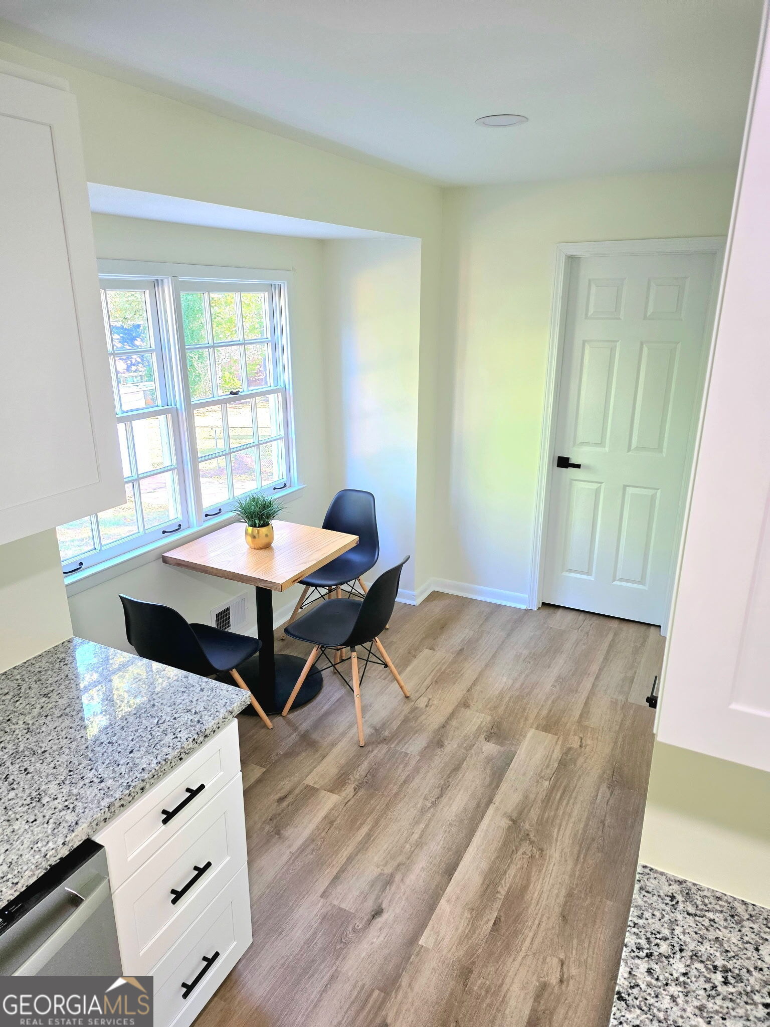 3098 Robindale Road Decatur GA 30034