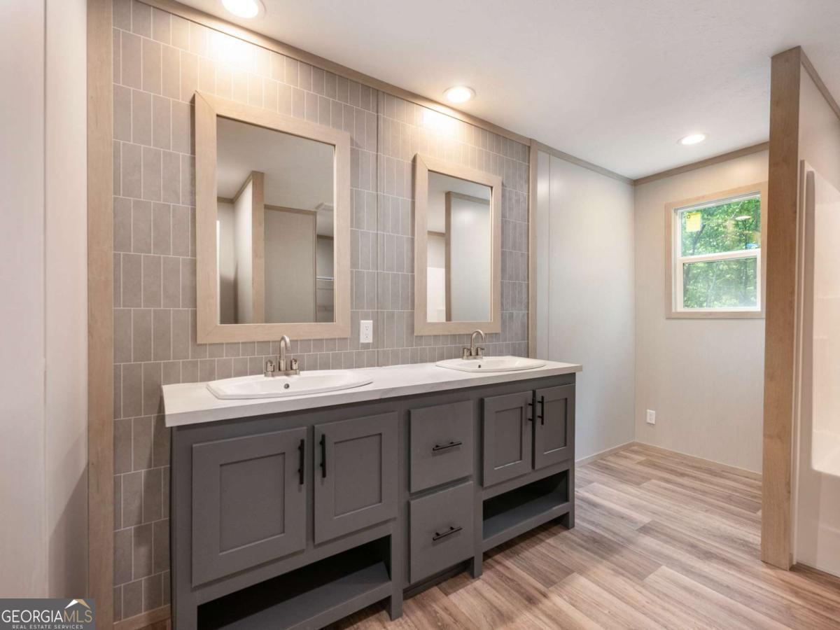 3037 Fowler Road Gainesville GA 30501