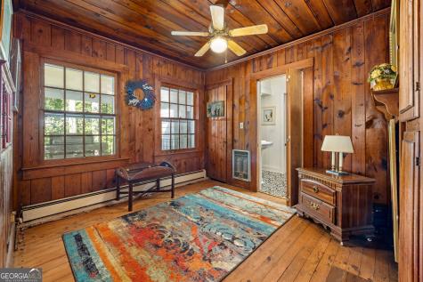 395 E Louise Street Clarkesville GA 30523
