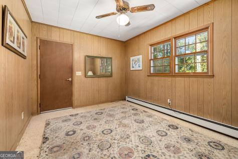 395 E Louise Street Clarkesville GA 30523