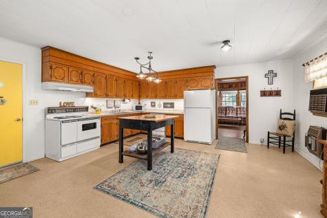 395 E Louise Street Clarkesville GA 30523