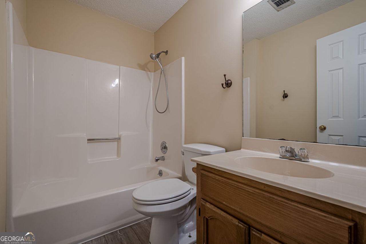 3258 Woodcliff Way Powder Springs GA 30127