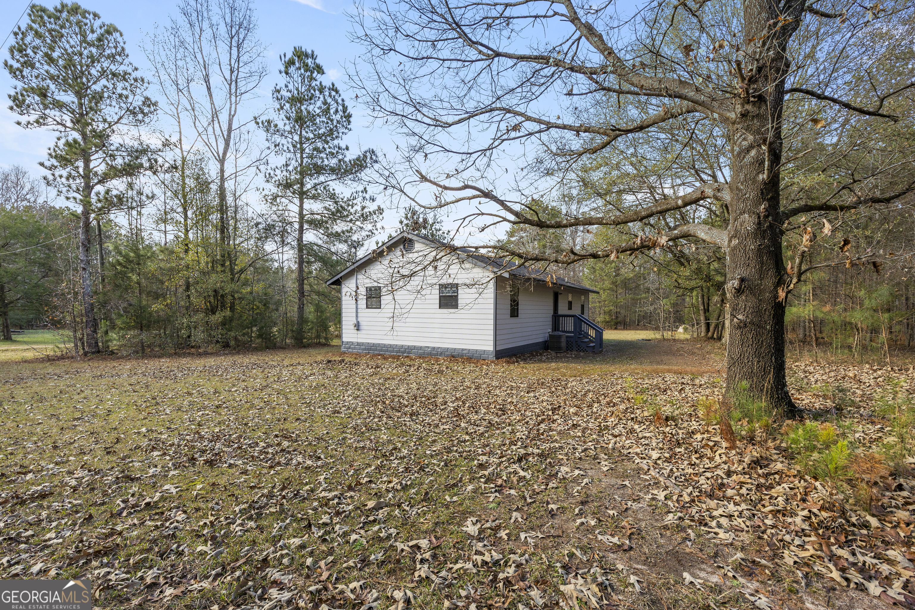 181 Lower Wirebridge Road Stephens GA 30667