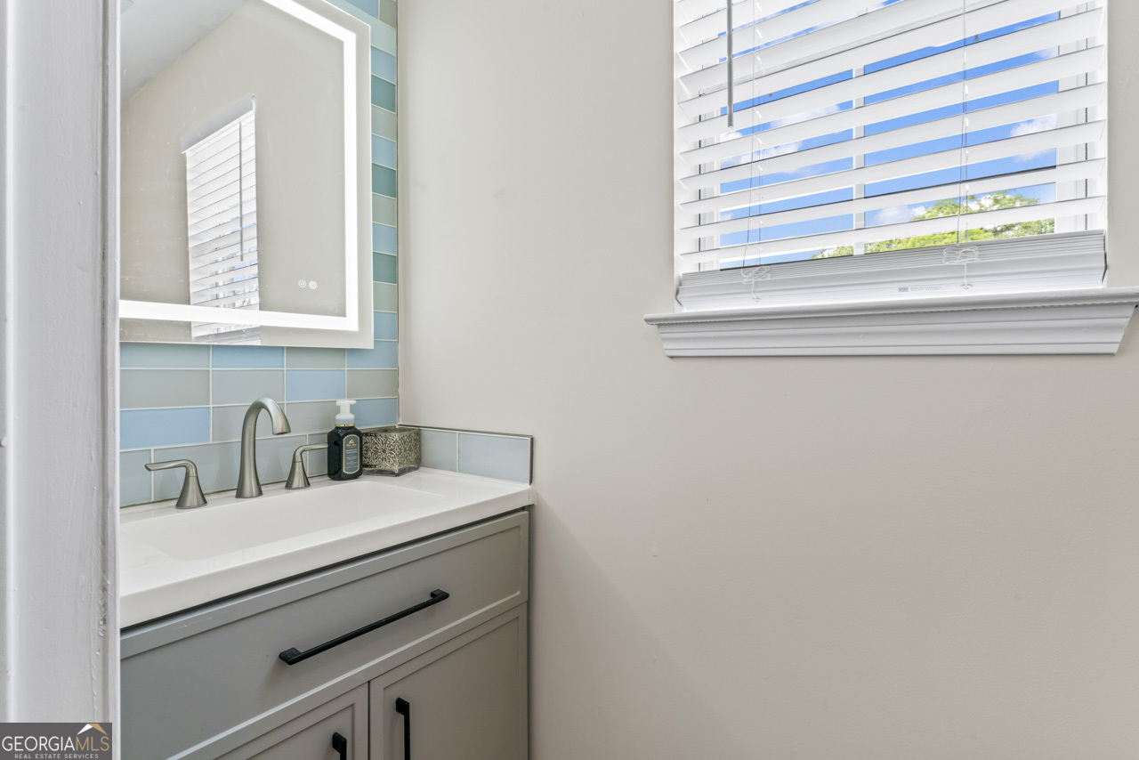 6002 Birdseye Trail Atlanta GA 30349