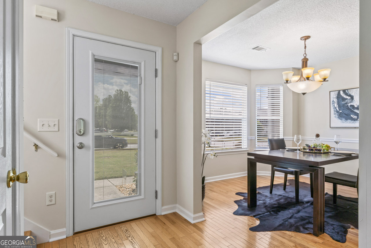 6002 Birdseye Trail Atlanta GA 30349