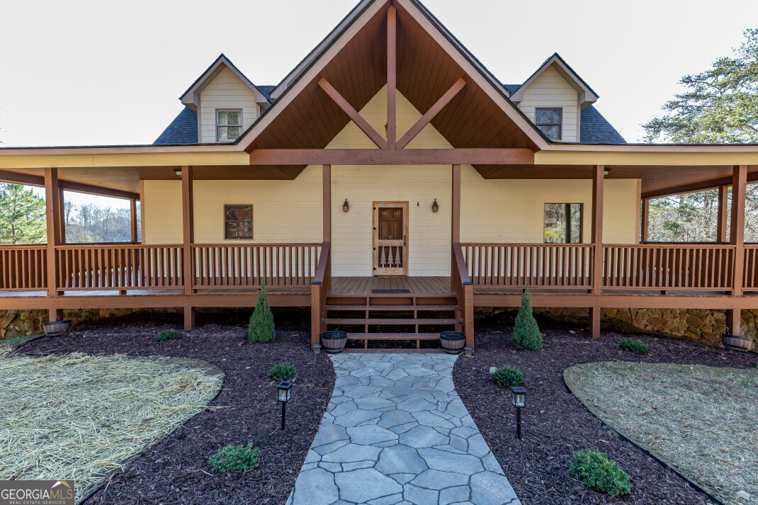 661 Toccoa River Forest Mineral Bluff GA 30559
