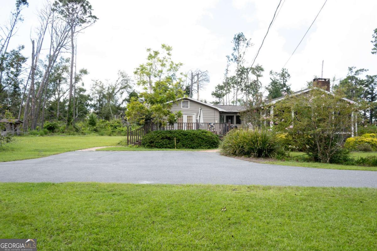 371 Burketts Ferry Road Hazlehurst GA 31539