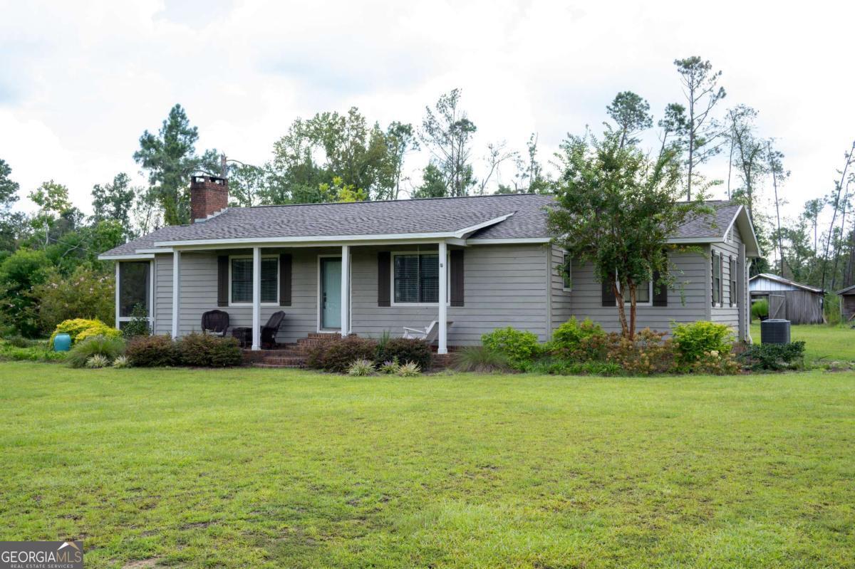 371 Burketts Ferry Road Hazlehurst GA 31539