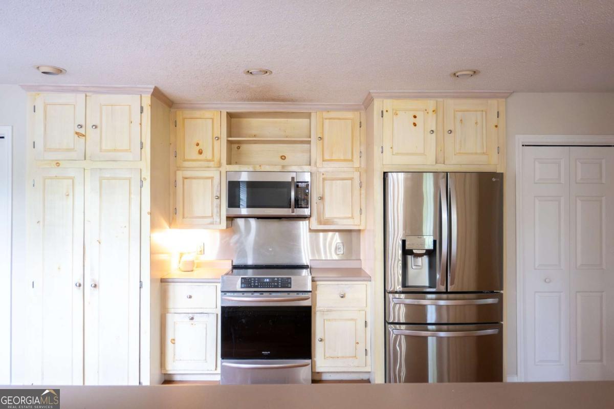 371 Burketts Ferry Road Hazlehurst GA 31539