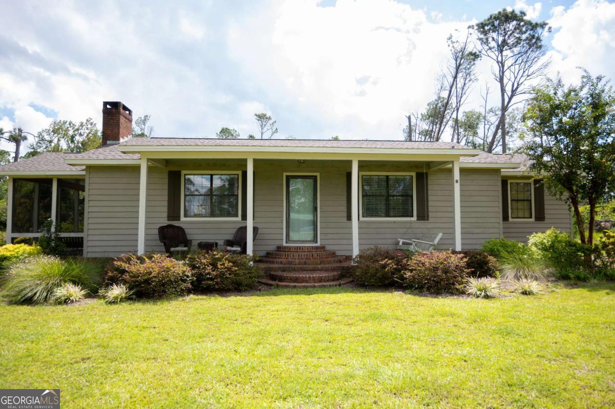 371 Burketts Ferry Road Hazlehurst GA 31539