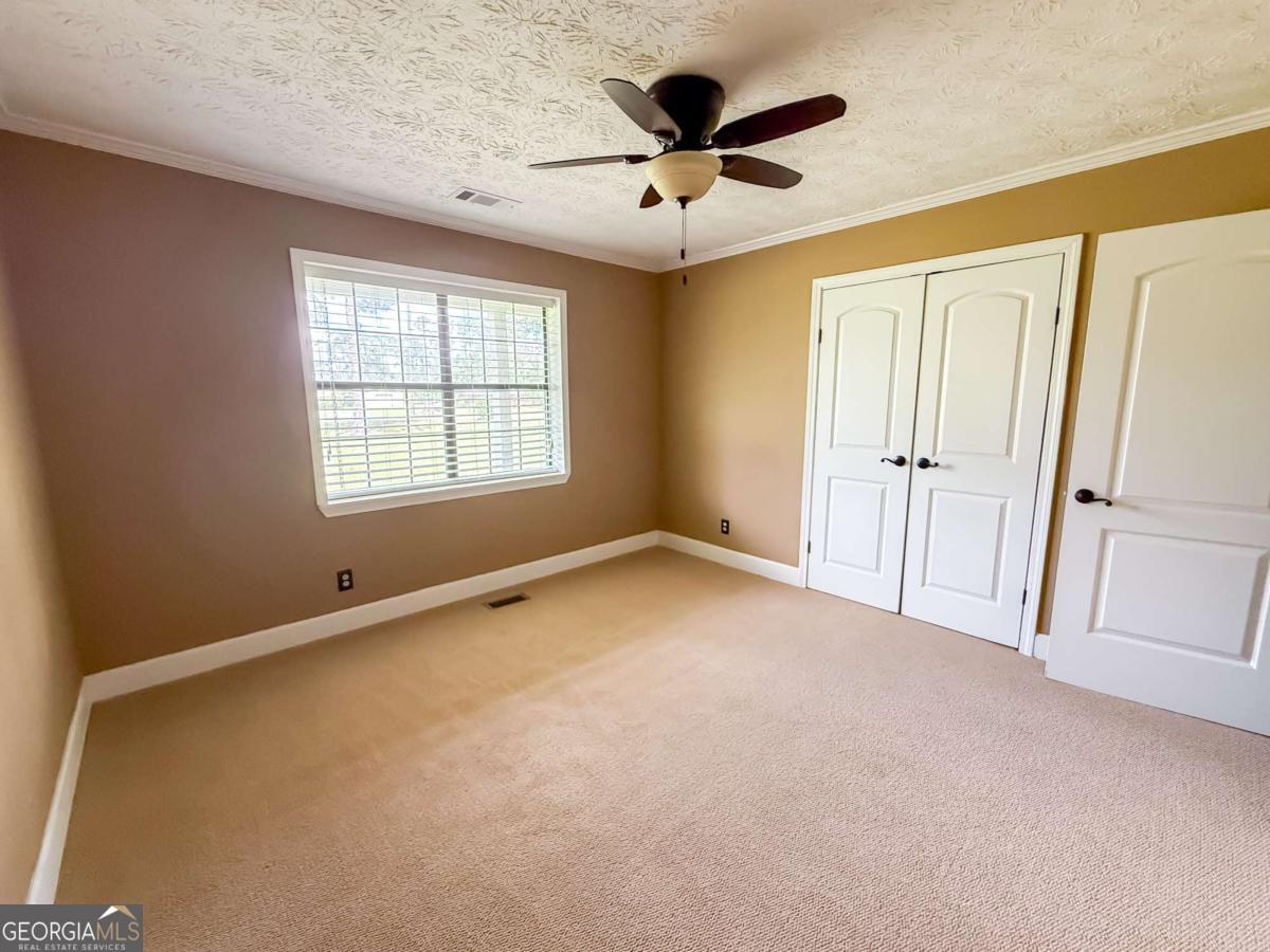 371 Burketts Ferry Road Hazlehurst GA 31539