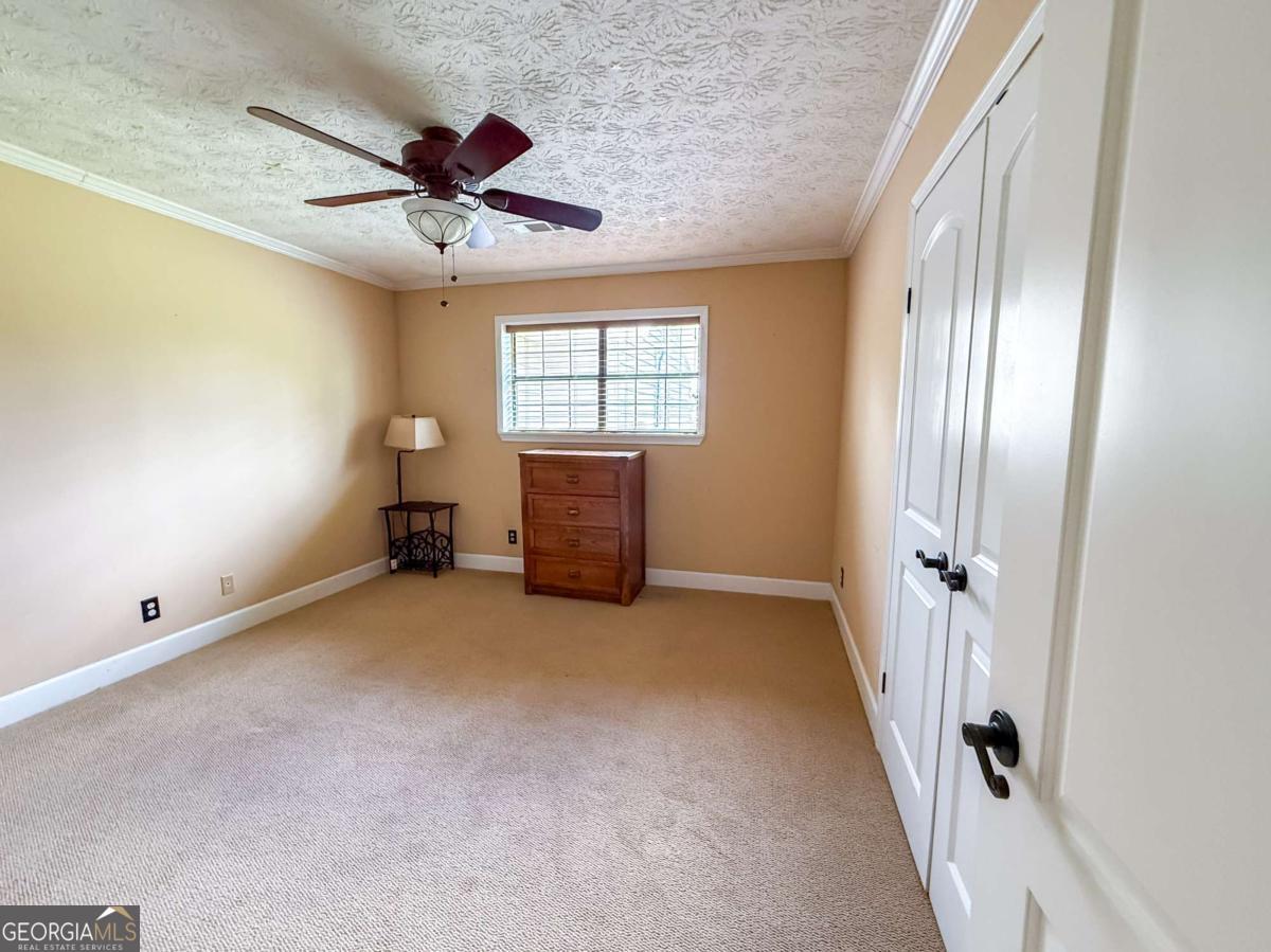 371 Burketts Ferry Road Hazlehurst GA 31539