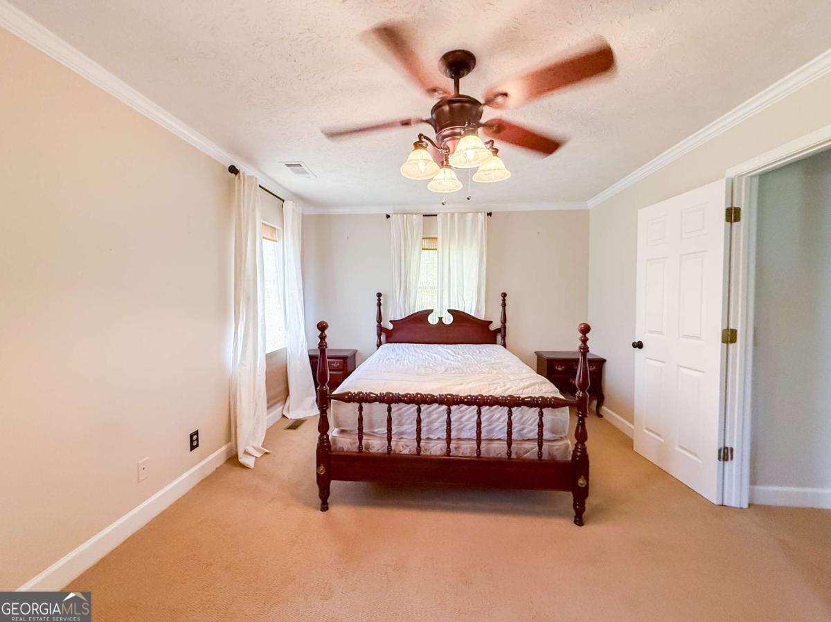 371 Burketts Ferry Road Hazlehurst GA 31539