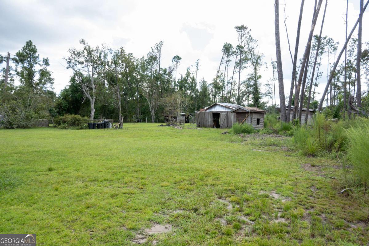 371 Burketts Ferry Road Hazlehurst GA 31539