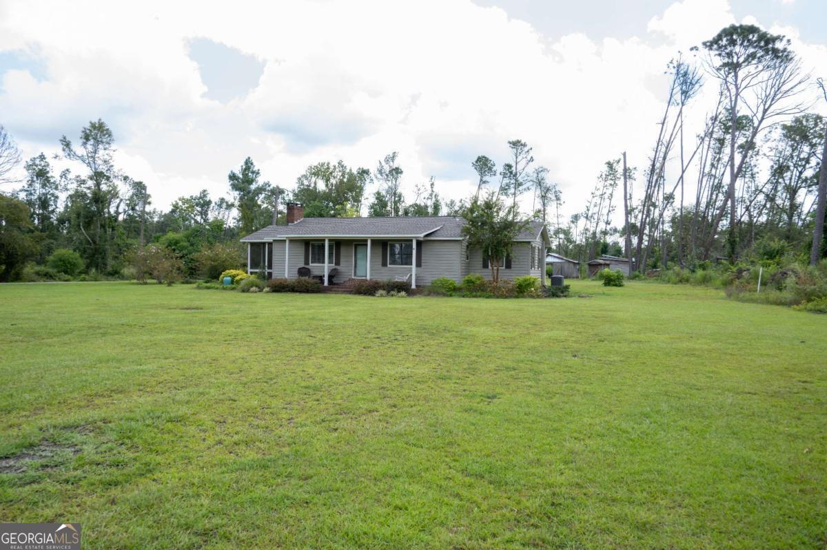 371 Burketts Ferry Road Hazlehurst GA 31539
