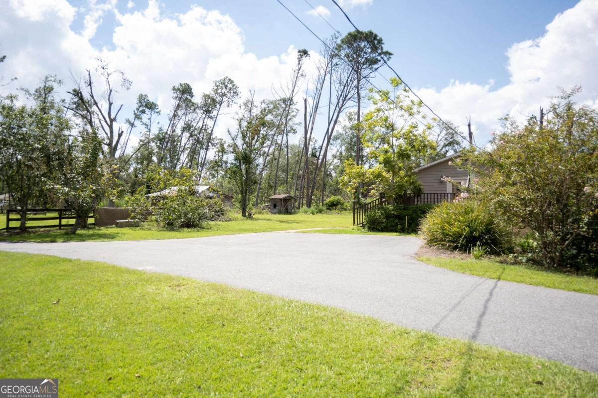 371 Burketts Ferry Road Hazlehurst GA 31539