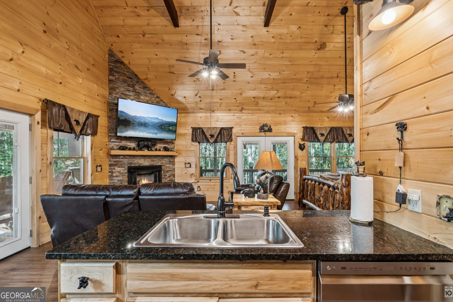491 Old Parker Terrace Ellijay GA 30536