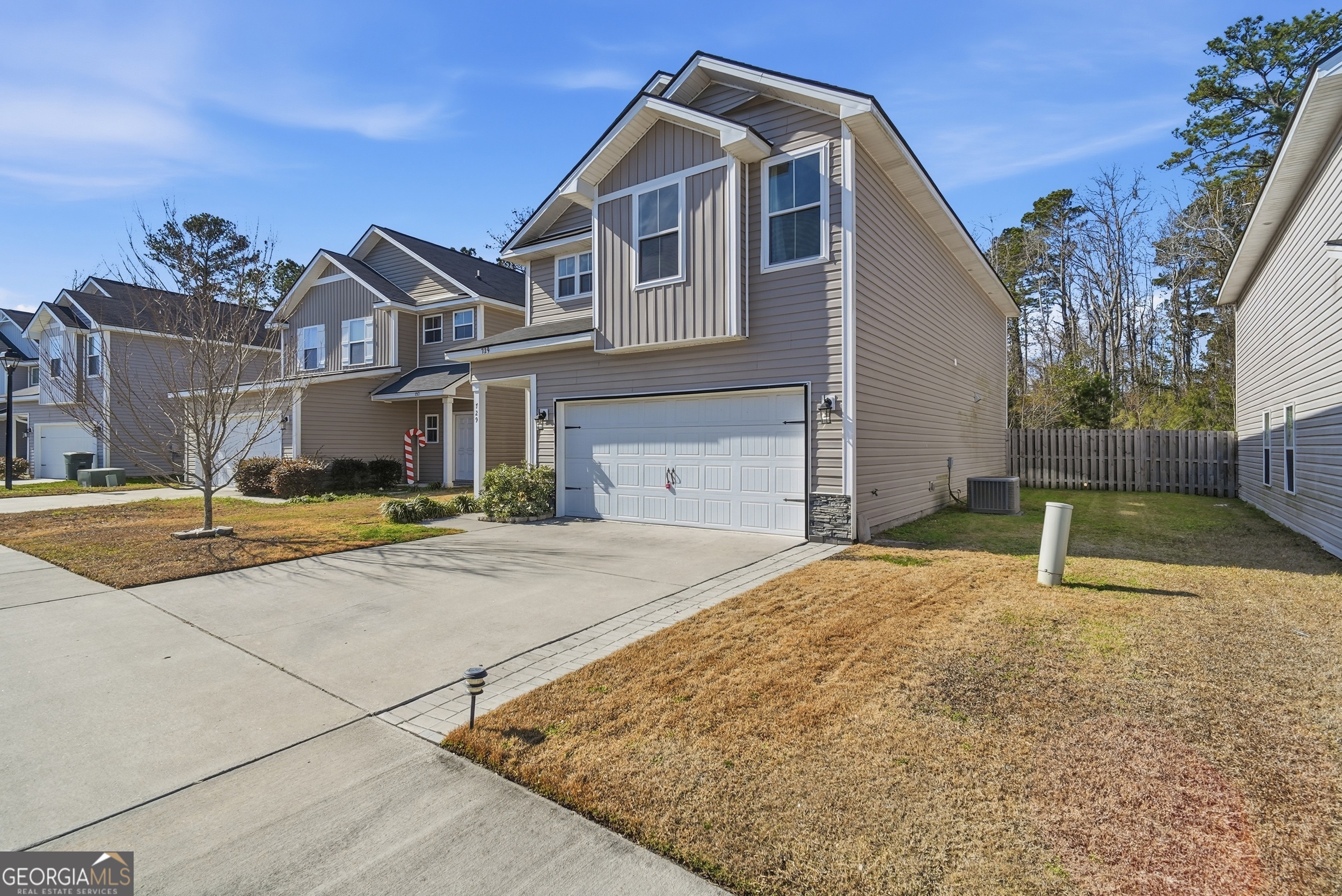 729 Fairview Circle Hinesville GA 31313