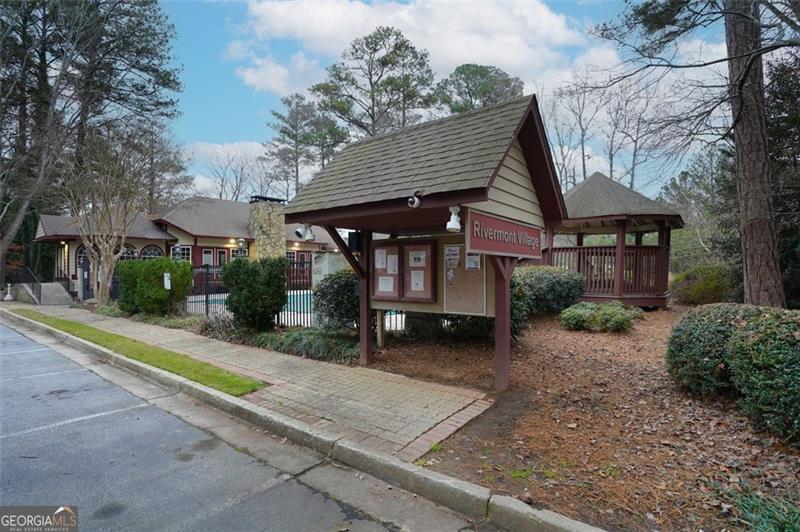 905 Wentworth Court Alpharetta GA 30022
