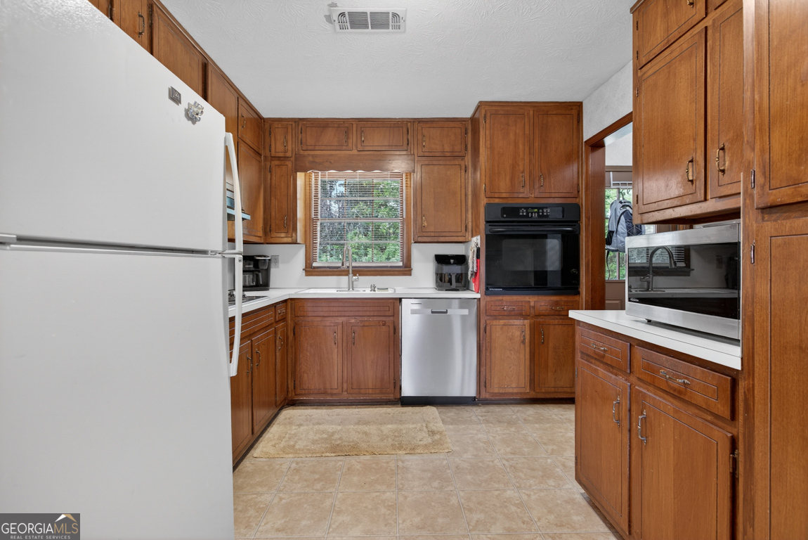1177 Charlie Lane SW Lilburn GA 30047
