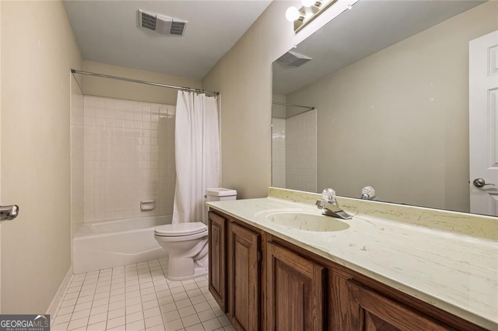 216 Riverview Trail Roswell GA 30075
