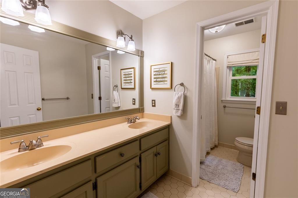 1231 Meadowmist Way SW Marietta GA 30064