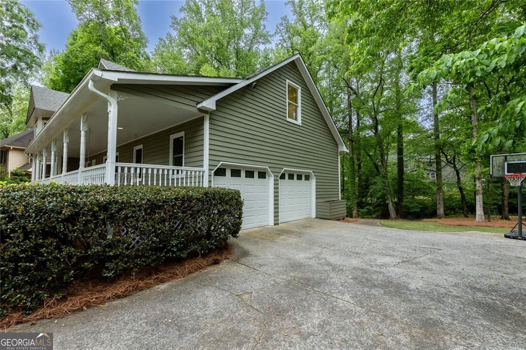 1231 Meadowmist Way SW Marietta GA 30064