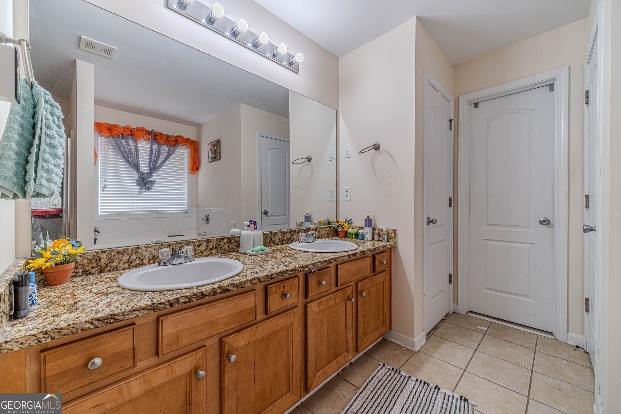 598 Georgia Circle Loganville GA 30052