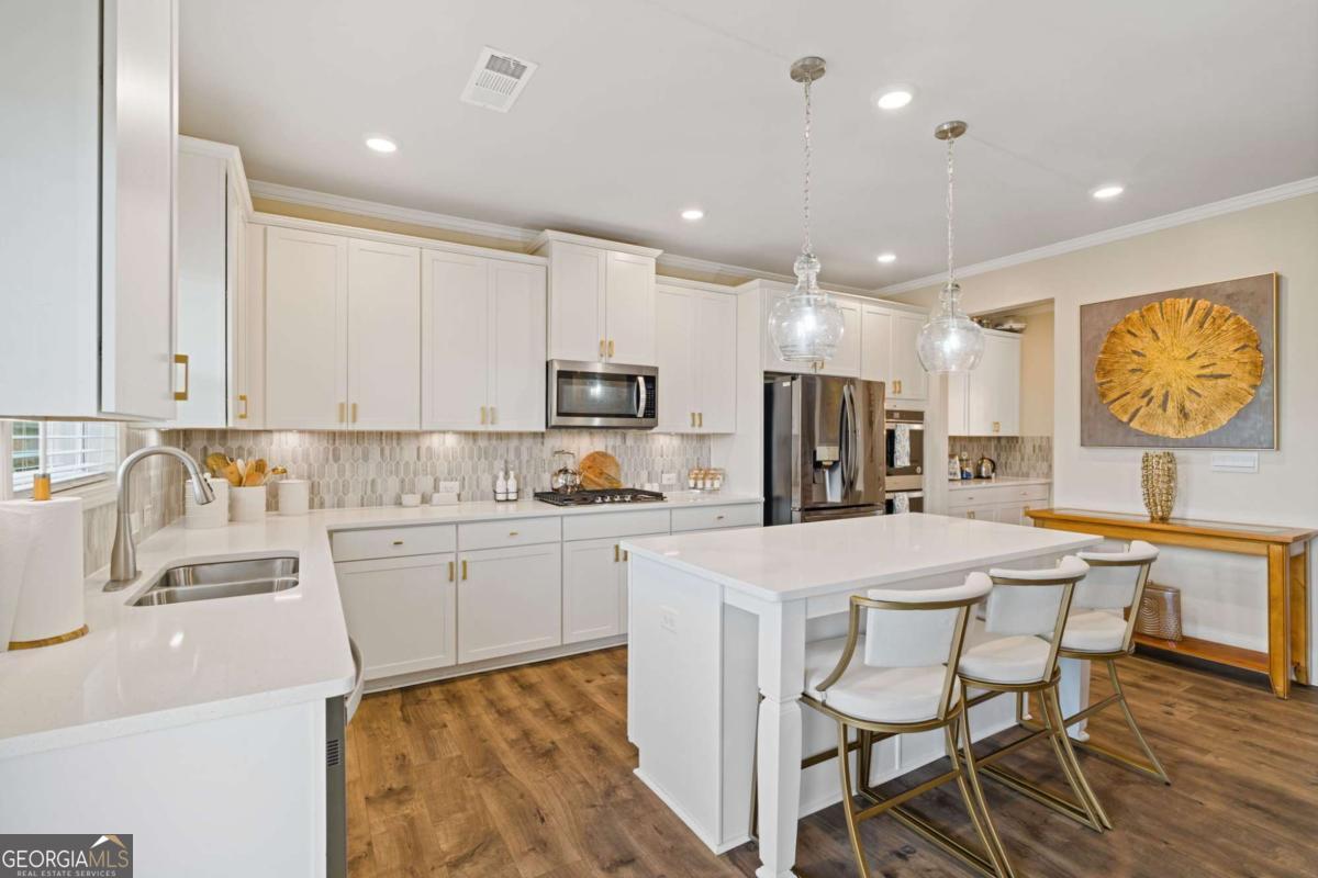 304 Ellenton Place Canton GA 30115