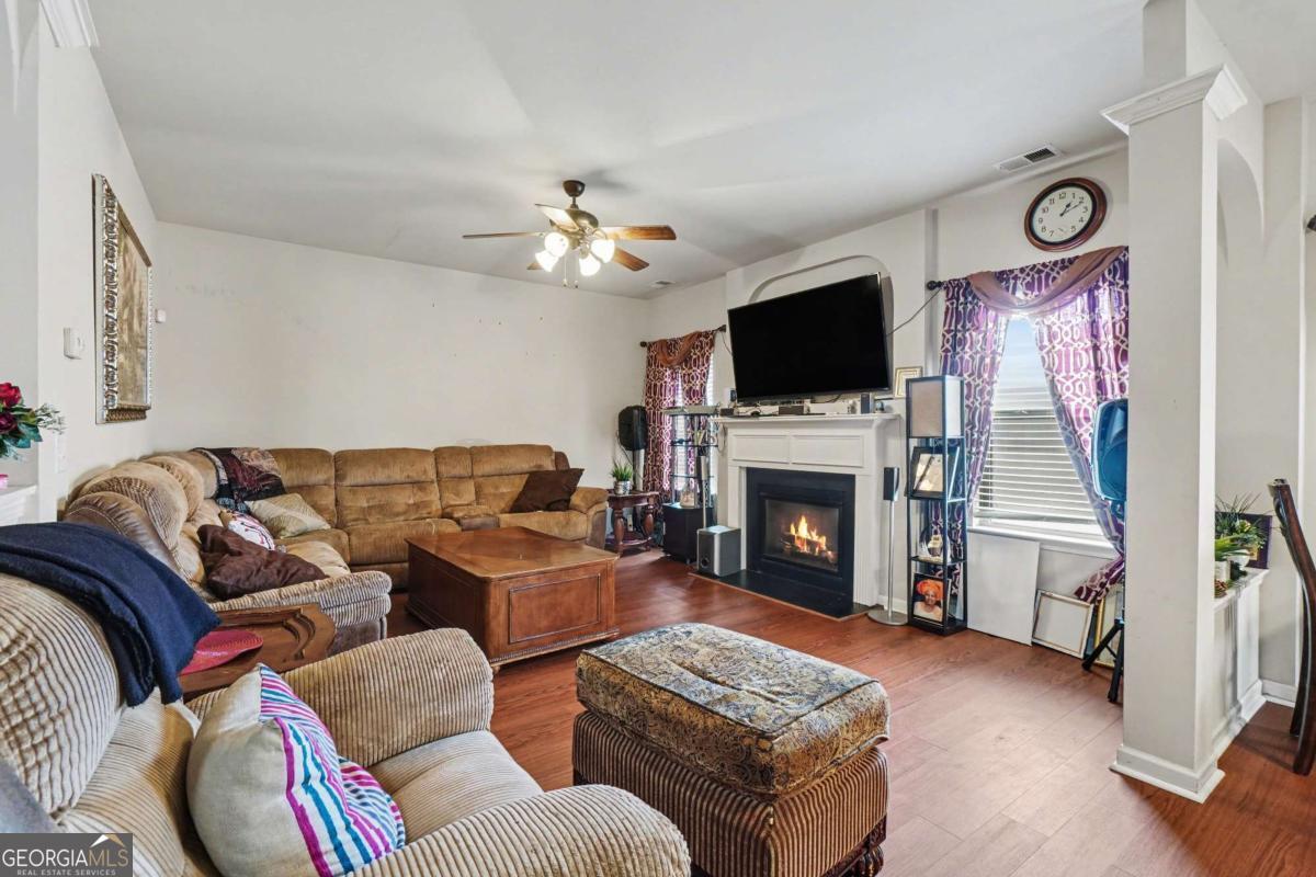 4157 Sublime Trail Atlanta GA 30349