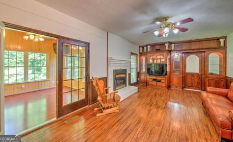 60 Inali Den Lane Clayton GA 30525
