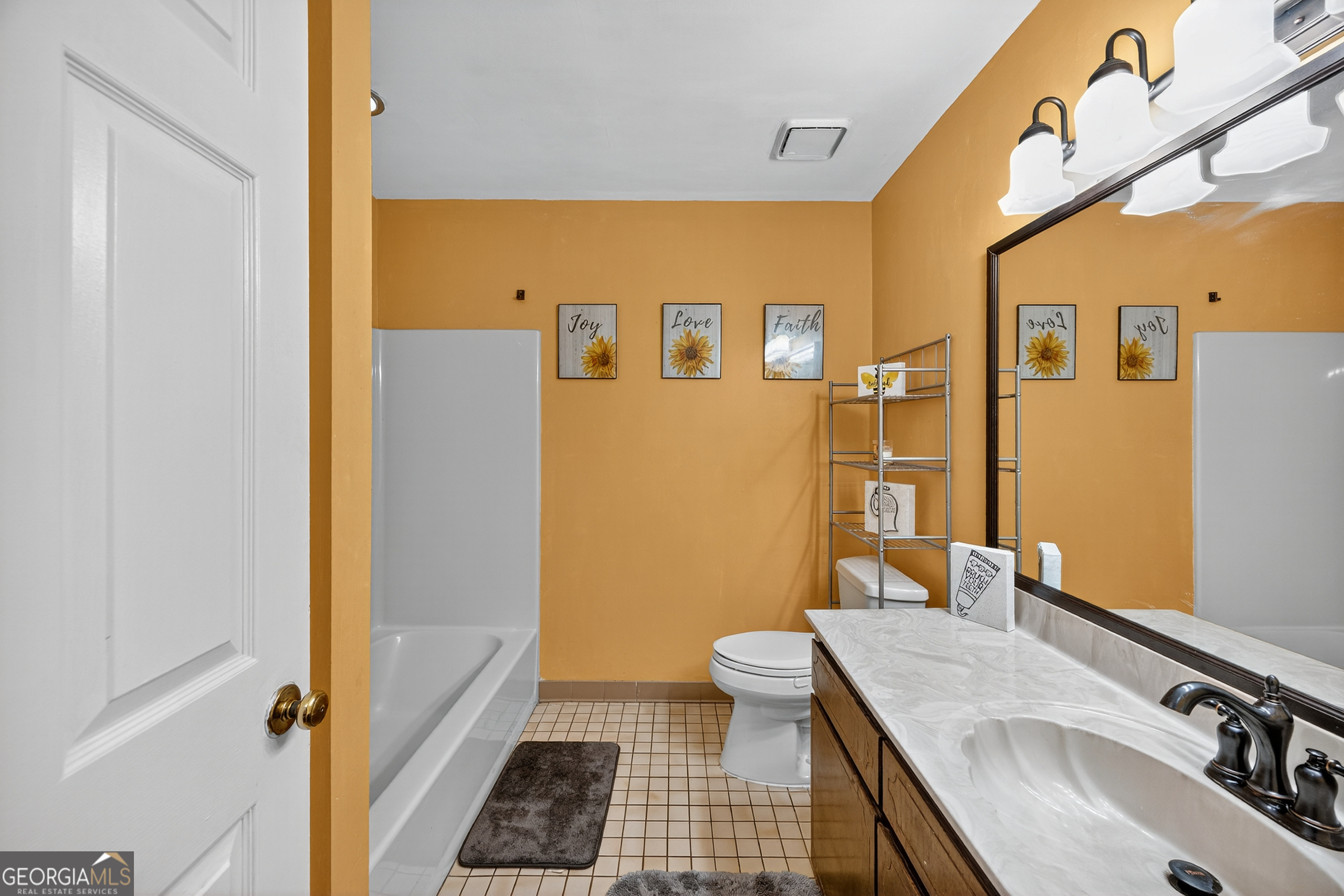 556 Commanche Place Macon GA 31210