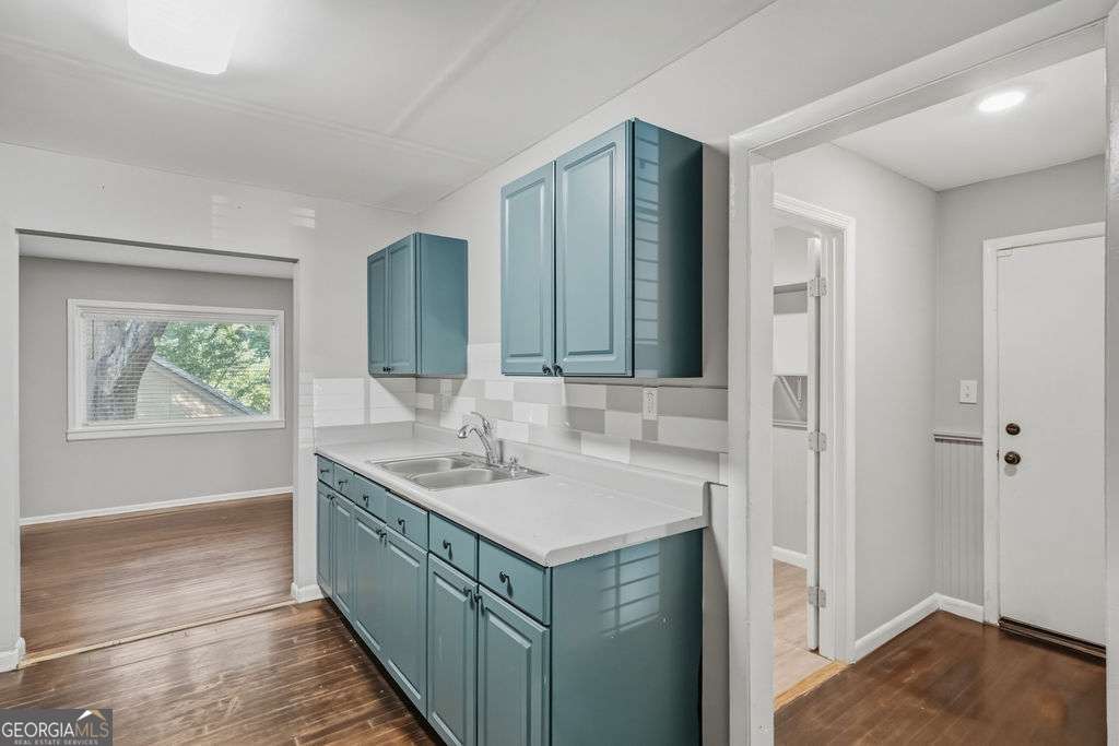 195 Royal Court Athens GA 30601
