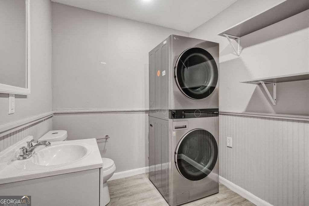 195 Royal Court Athens GA 30601