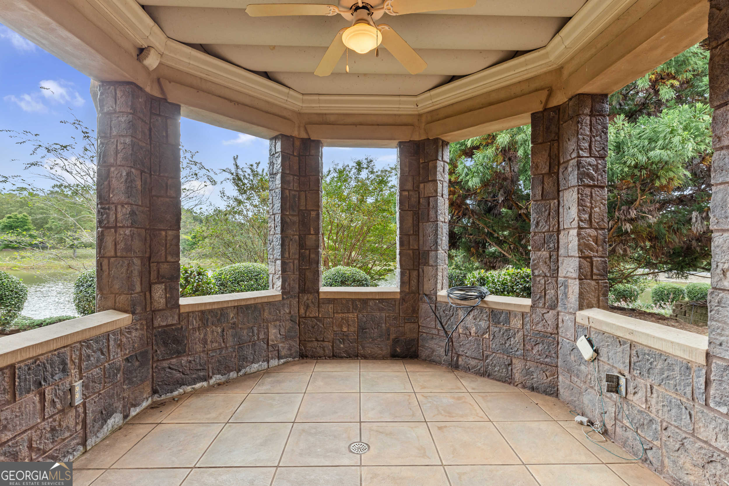 450 Rome Beauty Lane Clarkesville GA 30523