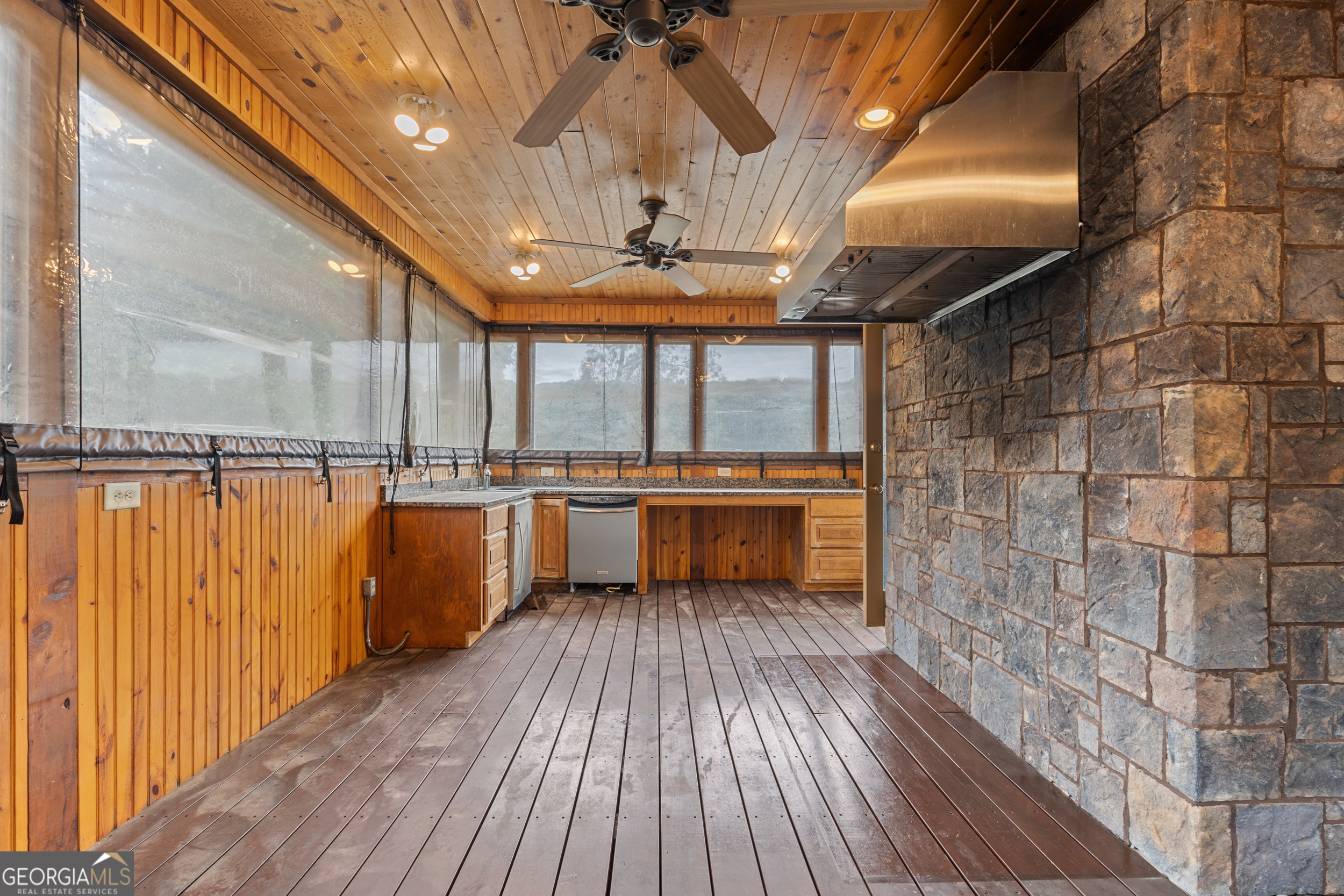 450 Rome Beauty Lane Clarkesville GA 30523