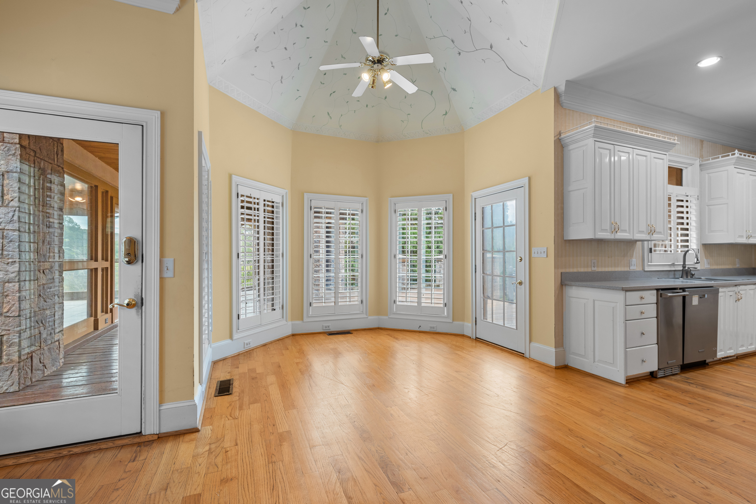 450 Rome Beauty Lane Clarkesville GA 30523