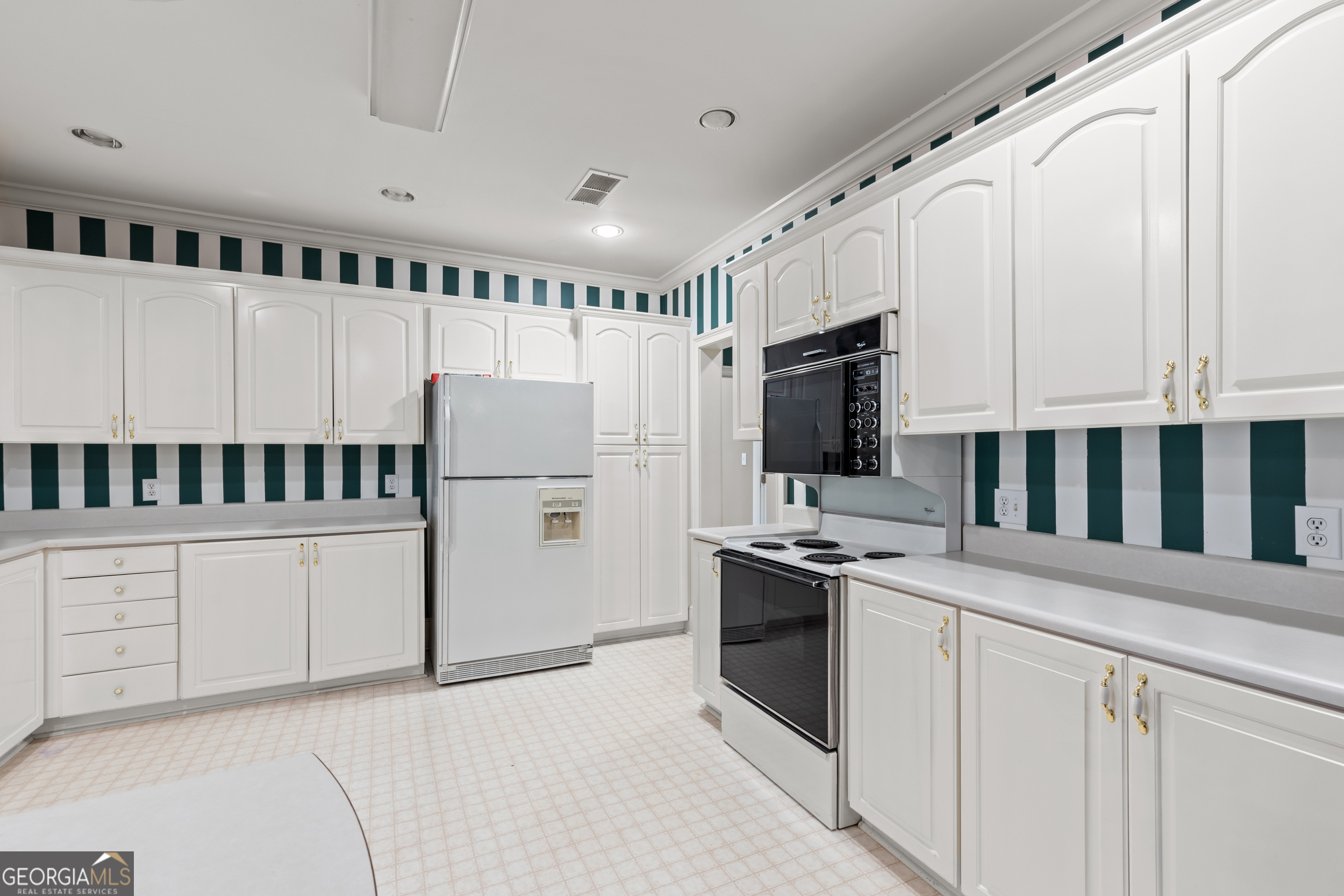450 Rome Beauty Lane Clarkesville GA 30523