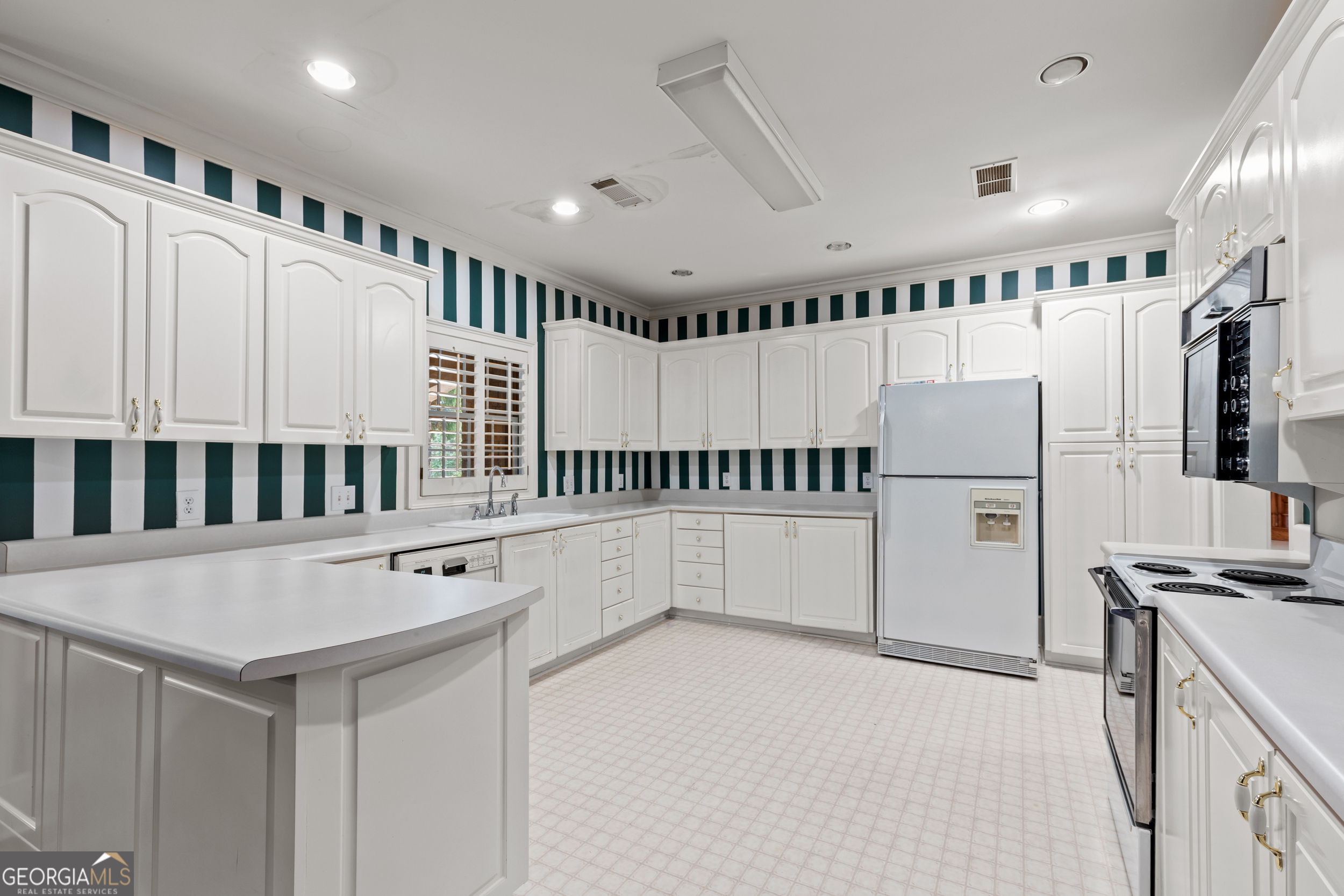 450 Rome Beauty Lane Clarkesville GA 30523