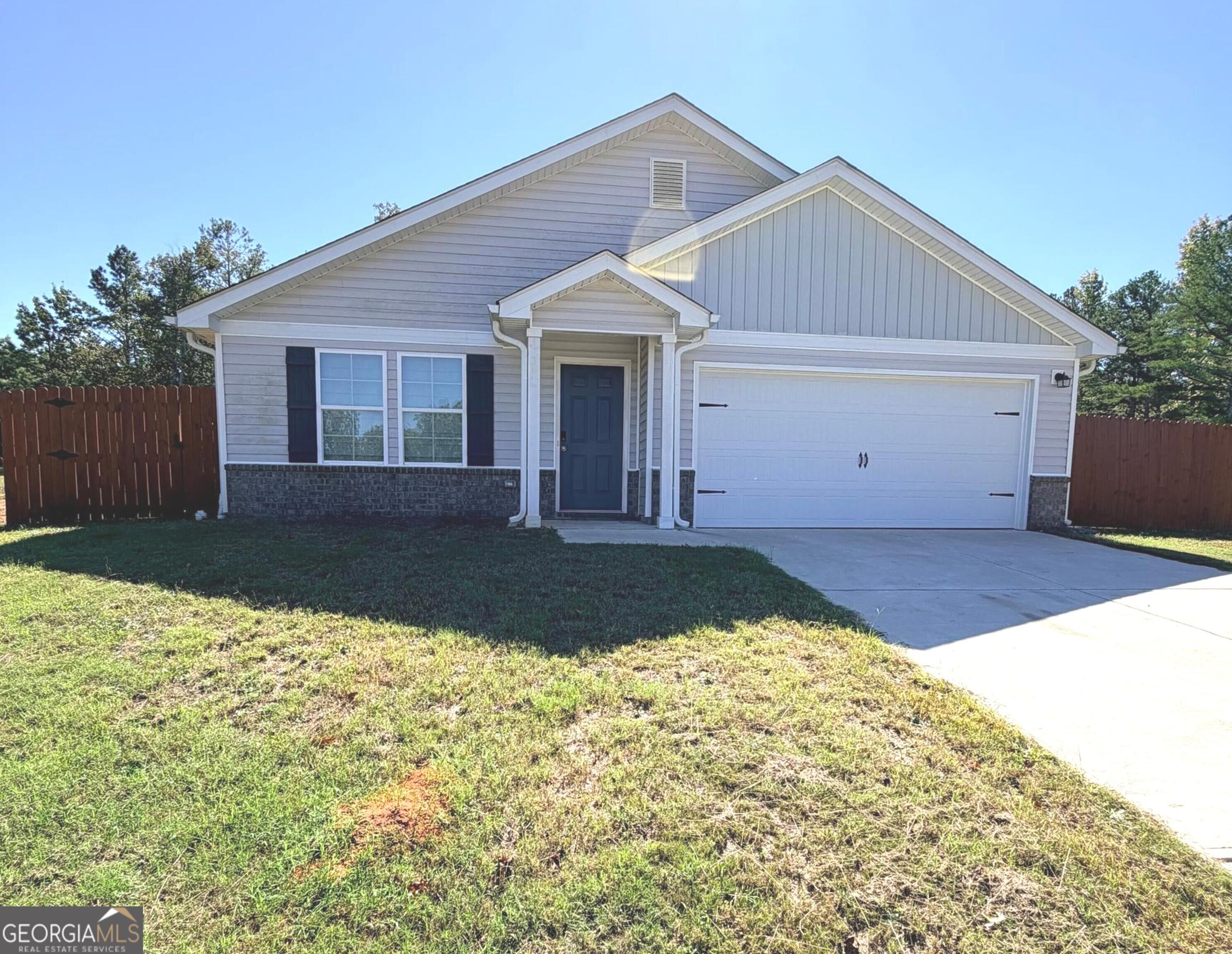 100 Red Oak Drive Barnesville GA 30204