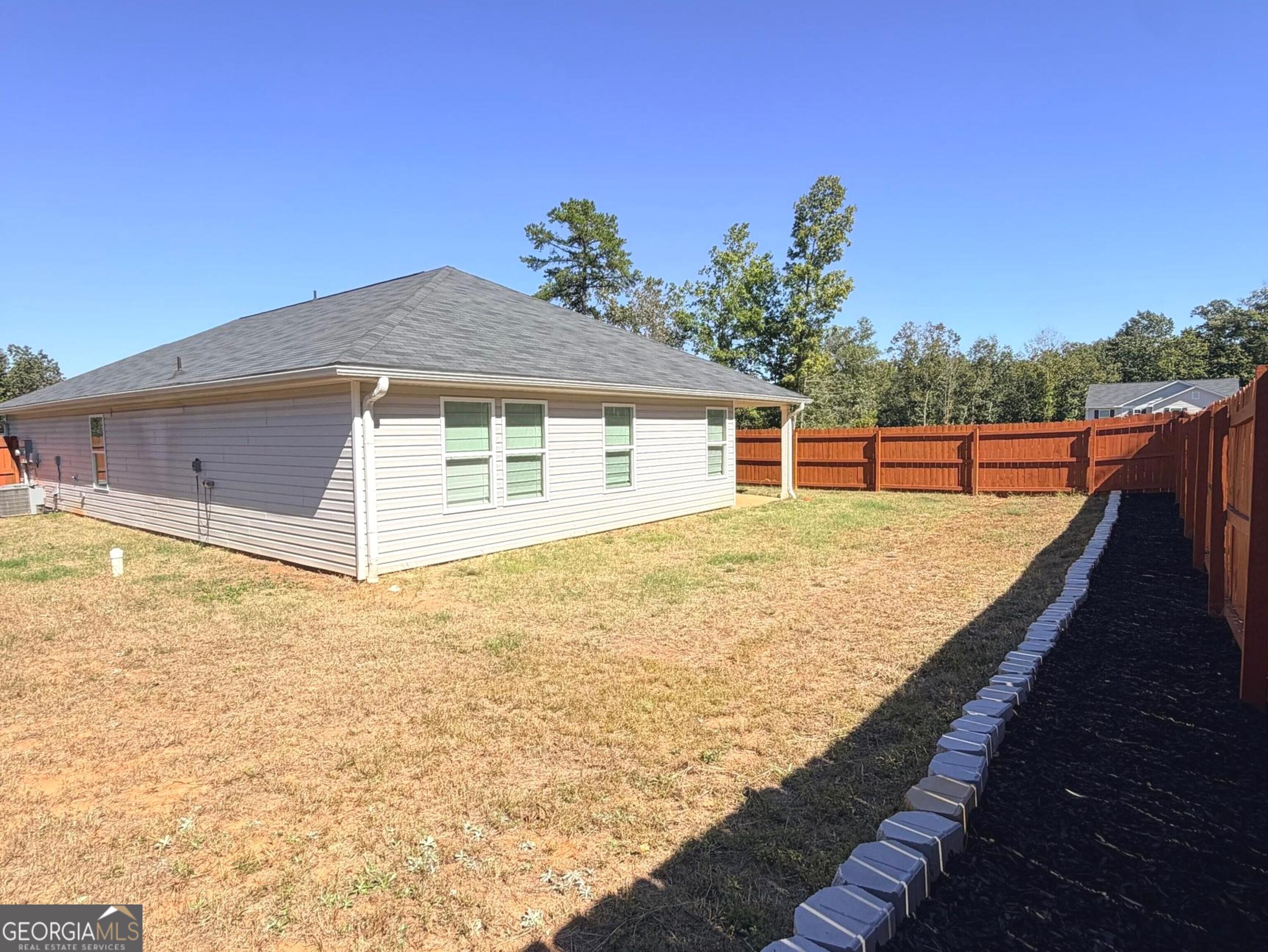 100 Red Oak Drive Barnesville GA 30204