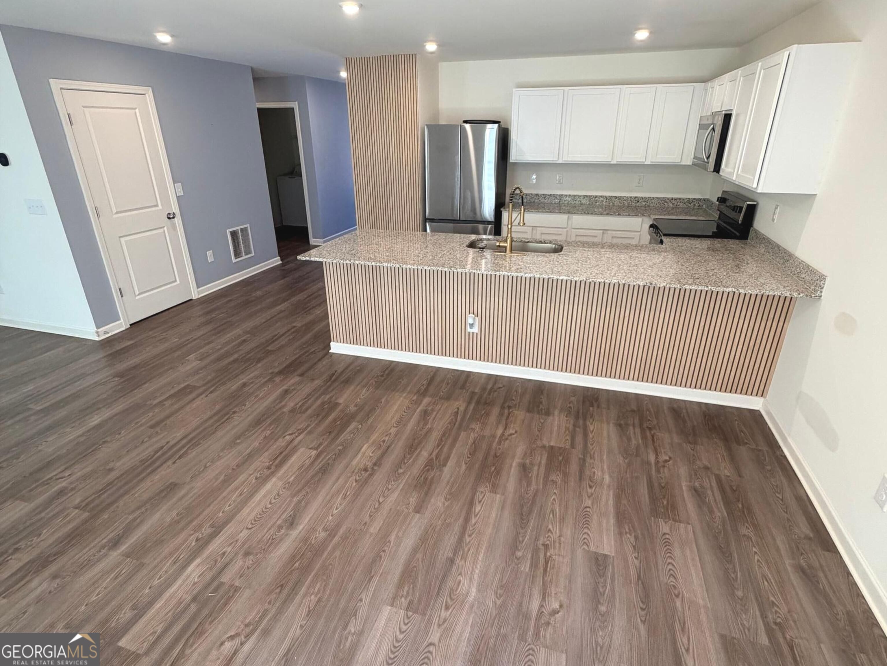 100 Red Oak Drive Barnesville GA 30204