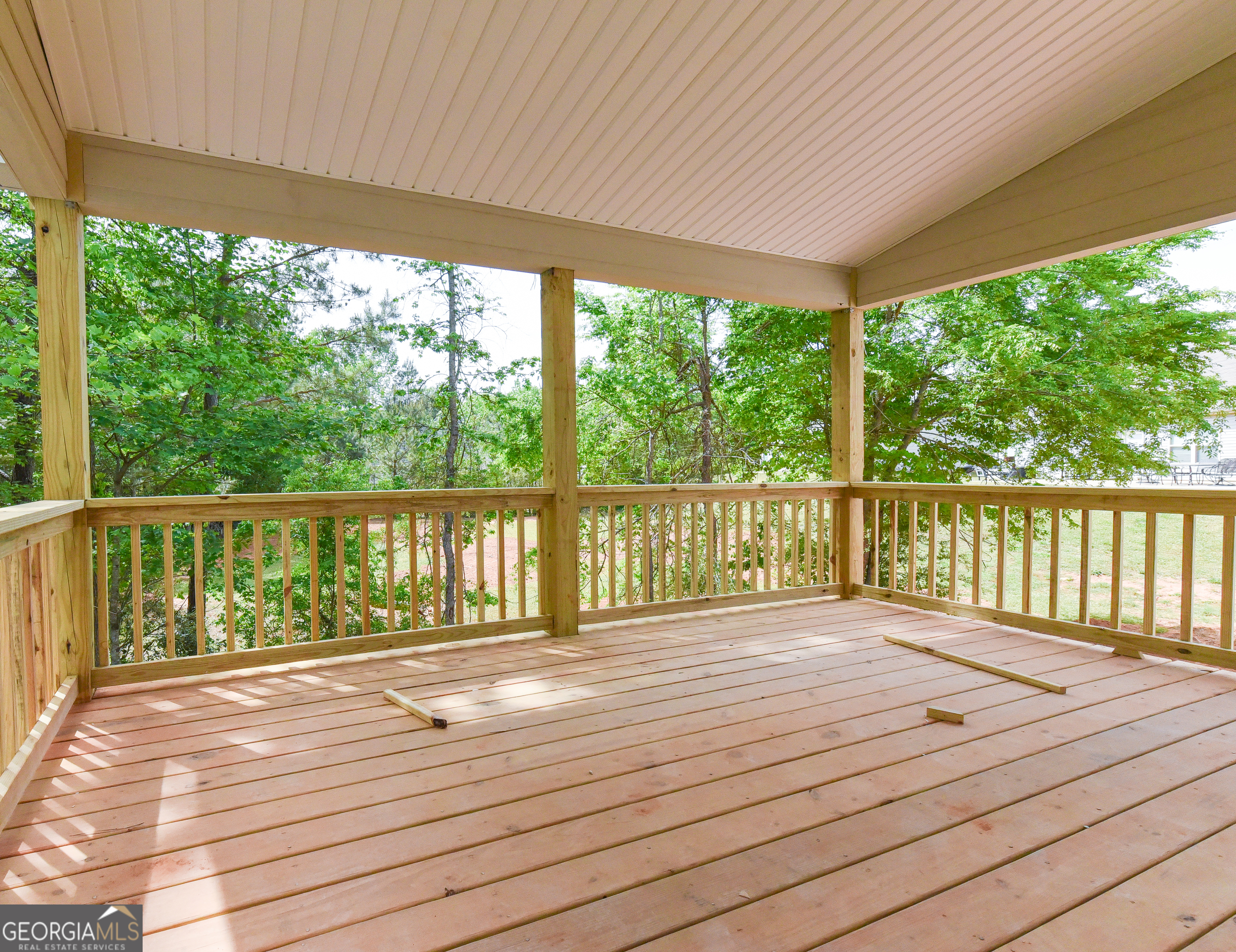 12 Saint Charles Place Grantville GA 30220