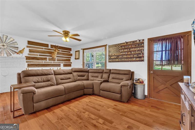 340 Tom Bell Road Milner GA 30257